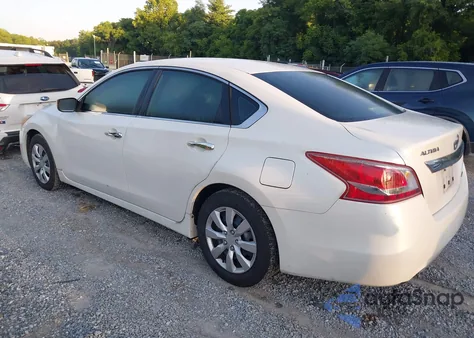 2013 Nissan Altima 2.5 S из США, поврежденный, VIN 1N4AL3AP0DC209287